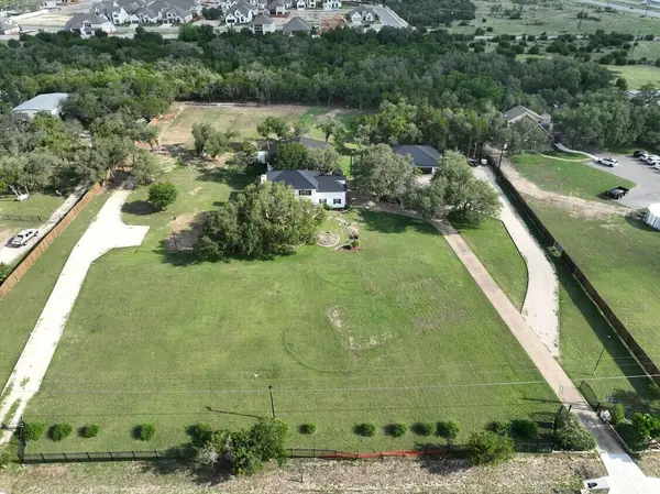 102 CR 180, Leander, TX 78641