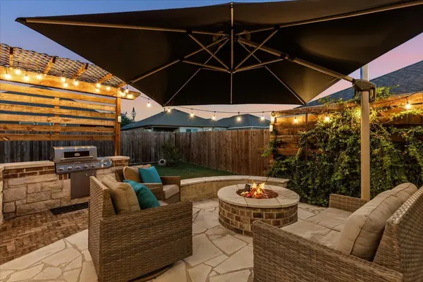 8033 Mozart ST, Round Rock, TX 78665