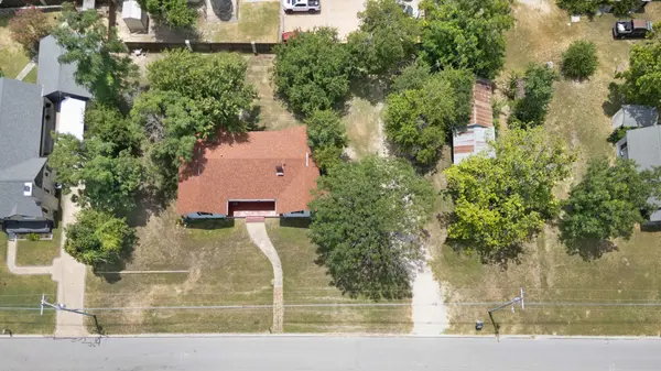 900 N Main ST, Burnet, TX 78611