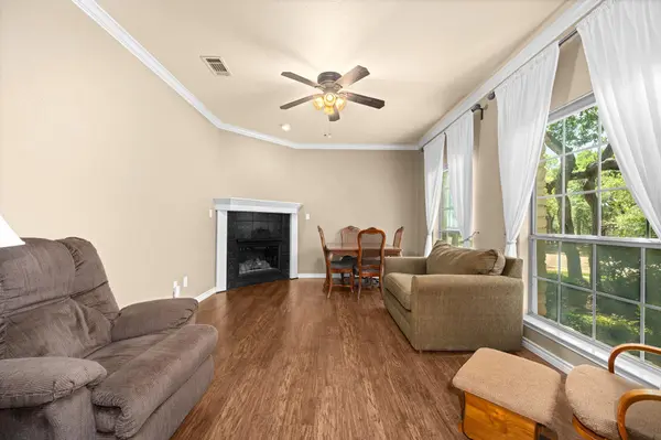 108 Thornwood RD, Georgetown, TX 78628