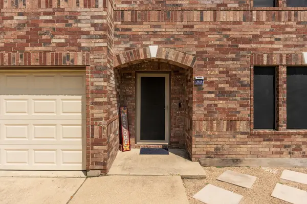 305 Harvest Meadow LN, Temple, TX 76502
