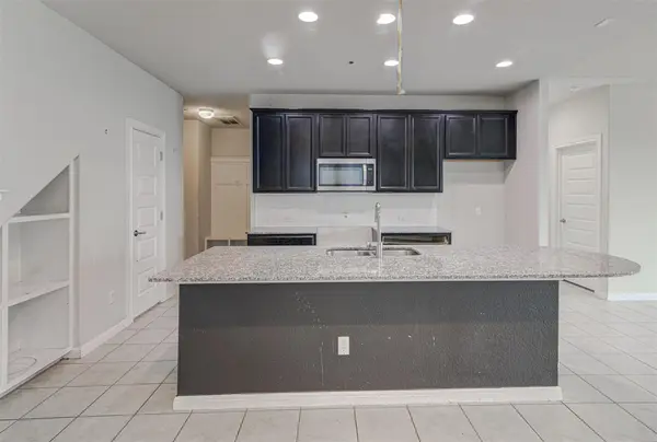 7000 Llano Stage TRL, Austin, TX 78738