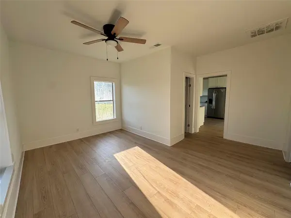 204 W Westhill DR W #204, Cleburne, TX 76033