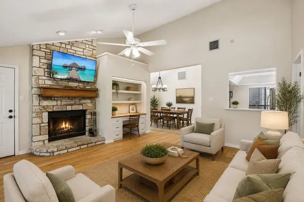 105 Overlook CIR, Wimberley, TX 78676