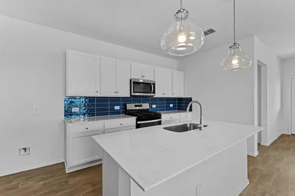 110 Belton DR, Kyle, TX 78640