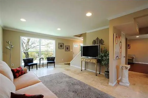 6812 Syracuse CV, Austin, TX 78723
