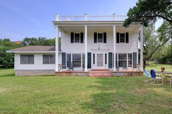 119 River PL, Johnson City, TX 78636