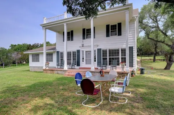 119 River PL, Johnson City, TX 78636