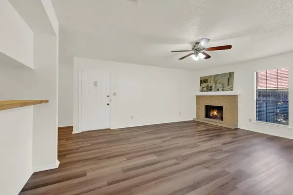 1202 Thorpe LN #701, San Marcos, TX 78666