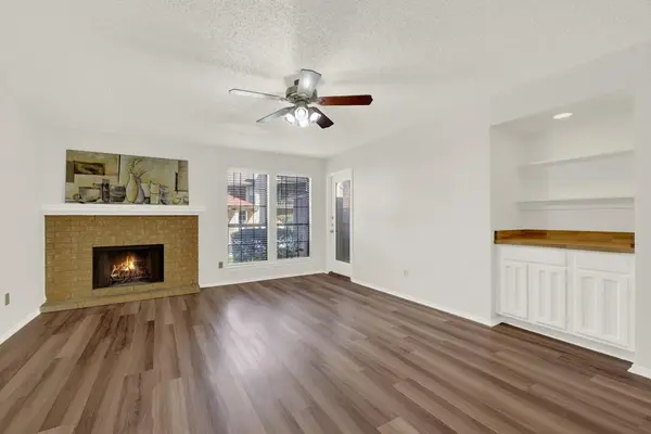1202 Thorpe LN #701, San Marcos, TX 78666
