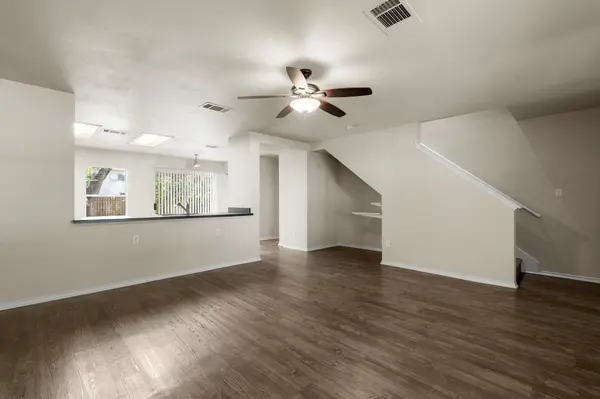 10643 Marshitahs WAY, Austin, TX 78748