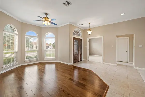 100 Davis CT, Thorndale, TX 76577