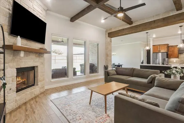 5017 Bella Charca PKWY, Nolanville, TX 76559