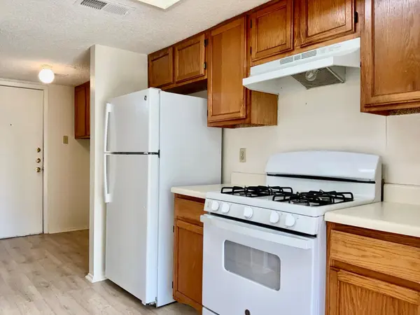 12120 Thompkins DR #B, Austin, TX 78753