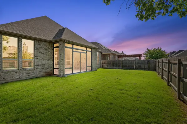 116 Texon DR, Liberty Hill, TX 78642