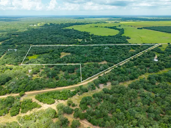 5641 County Road 14, Hallettsville, TX 77964
