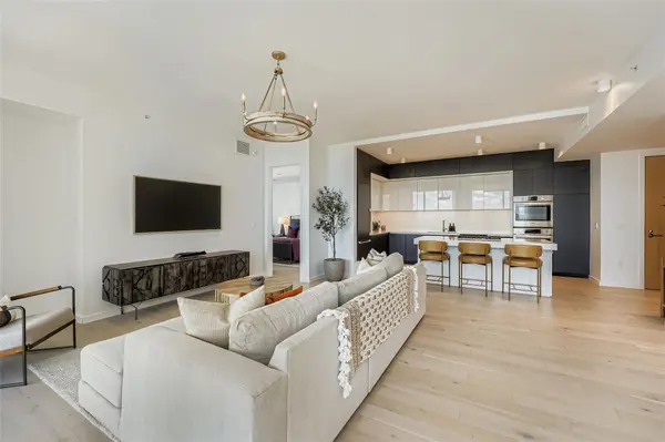 313 W 17th ST #1404, Austin, TX 78701