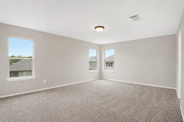 670 Landon Samuel LOOP, Pflugerville, TX 78660