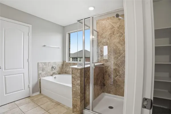 670 Landon Samuel LOOP, Pflugerville, TX 78660