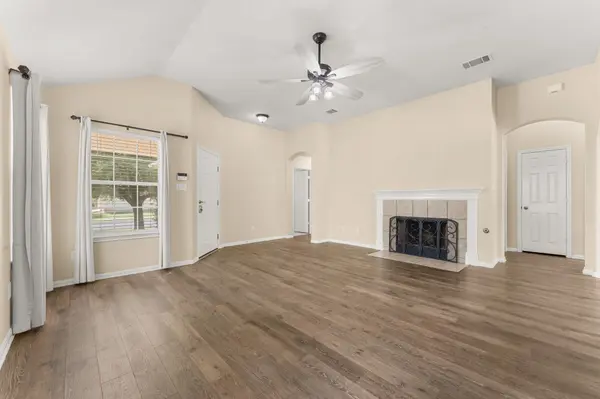 1005 Blackburn PL, Round Rock, TX 78665
