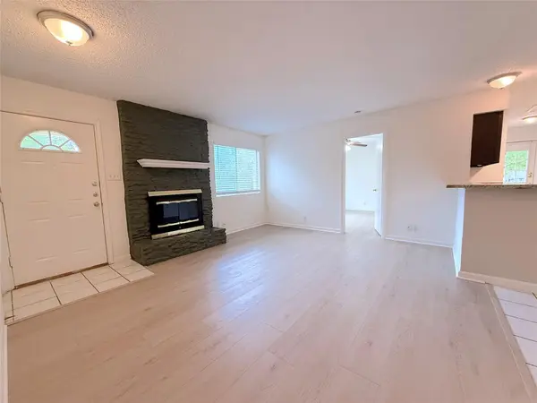 9900 Hundred Oaks CIR #A, Austin, TX 78750