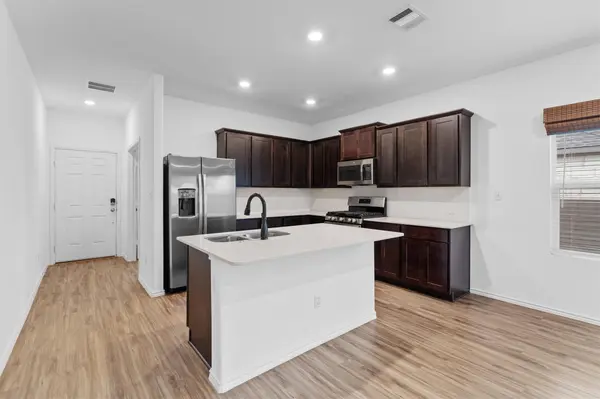 102 Coyote Mountain CV, Georgetown, TX 78628