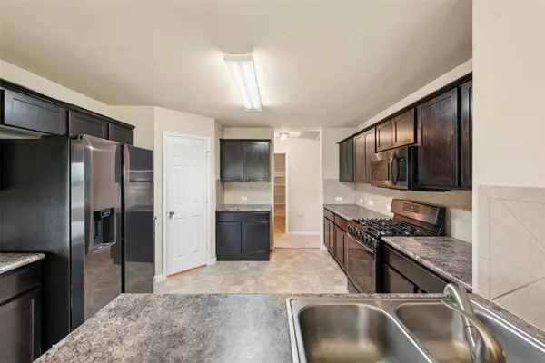 207 Wild Cat DR, Bastrop, TX 78602