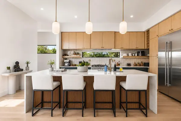 1712 Saracen RD, Austin, TX 78733