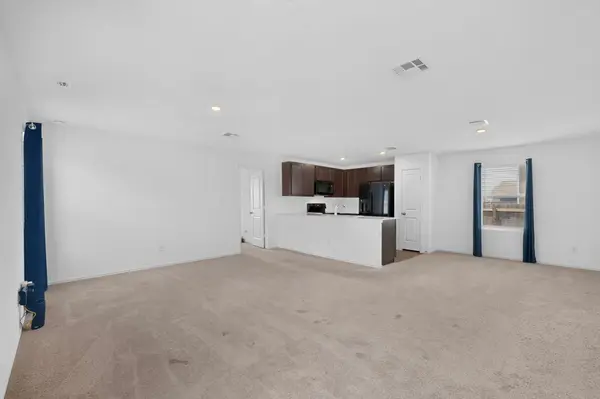 1129 Largemouth LN, Bastrop, TX 78602