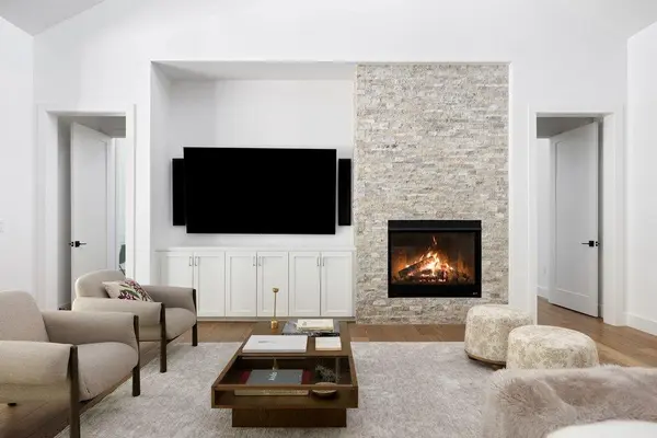 4504 Small DR, Austin, TX 78731