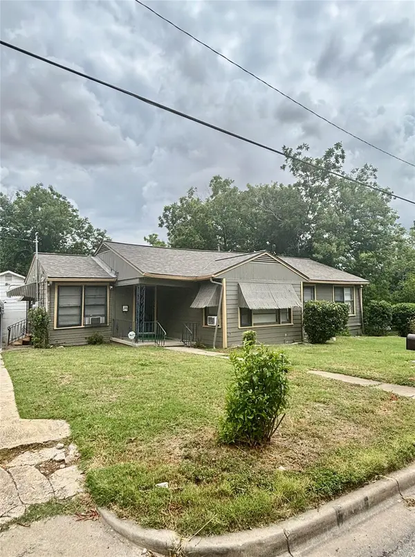 415 E 7th ST, Taylor, TX 76574