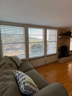 11403 Lakeside DR, Jonestown, TX 78645
