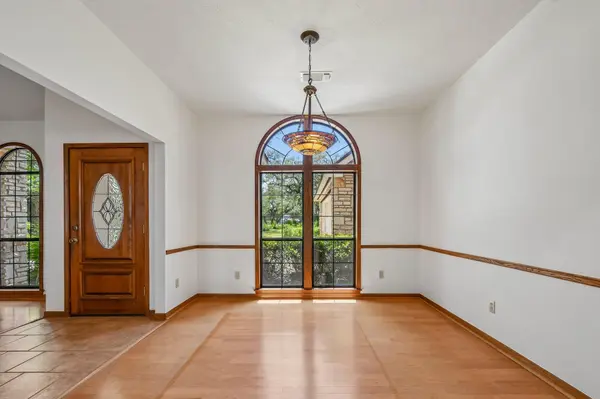 302 Mesa DR, Wimberley, TX 78676
