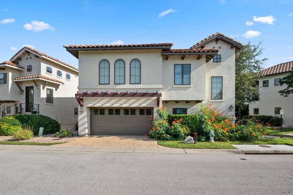223 Honey Creek CT #12, Austin, TX 78738