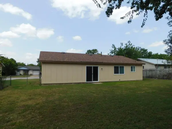 1902 Aberdeen DR, Round Rock, TX 78664