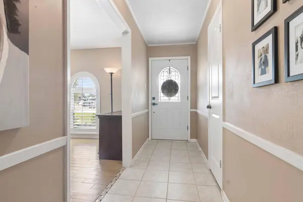 2418 Lufkin LN, Deer Park, TX 77536