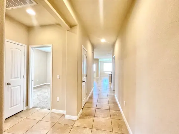 16412 Vescovo LN, Pflugerville, TX 78660
