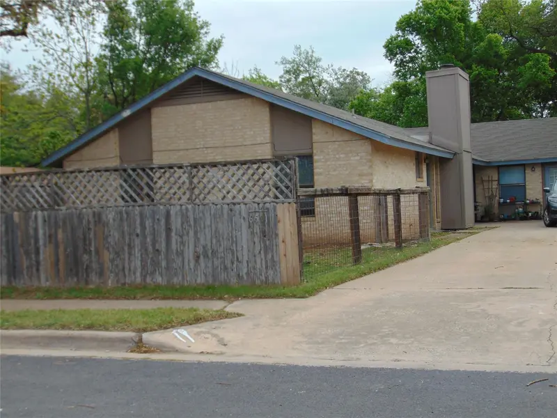 6501 Bradsher DR #A, Austin, TX 78745