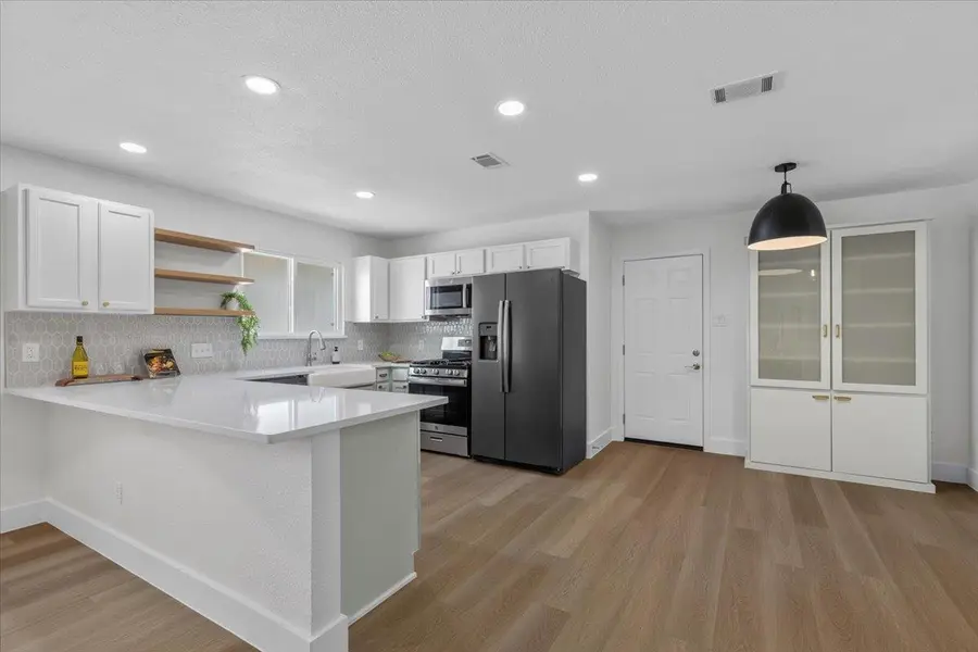 13000 Meadowheath CV, Austin, TX 78729