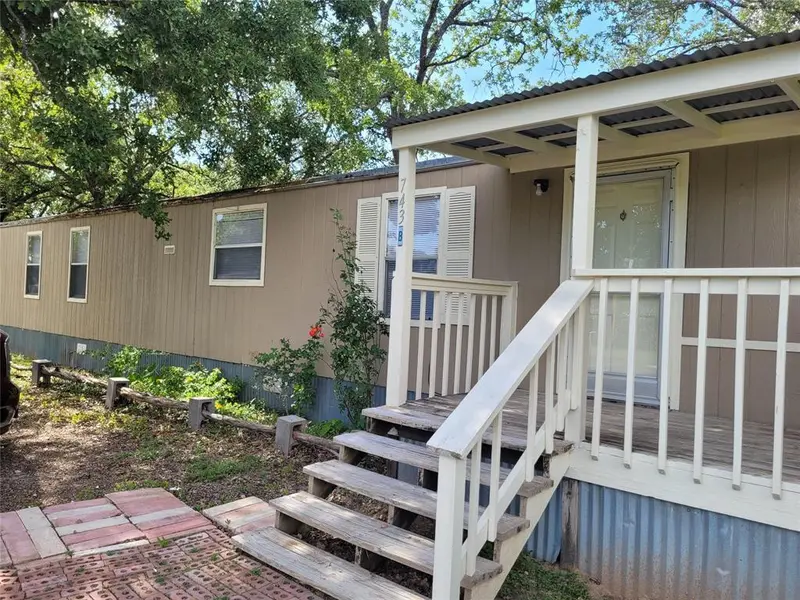 743 N State Highway 95 #B, Bastrop, TX 78602