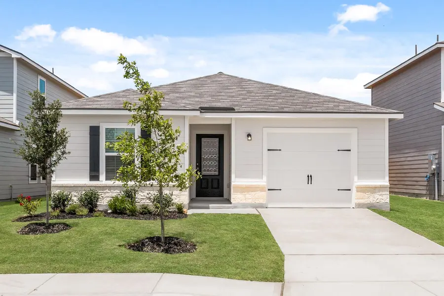 376 Low Pasture TRL, Maxwell, TX 78656