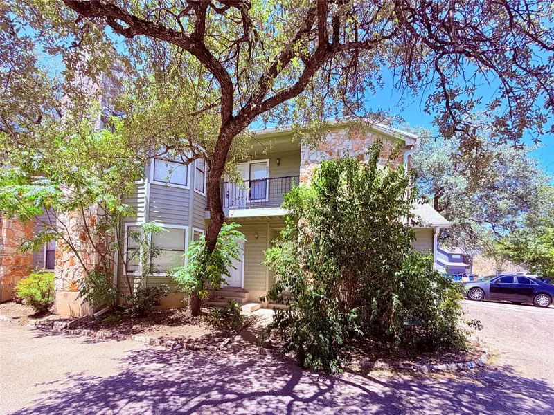 8801 Schick RD #C, Austin, TX 78729
