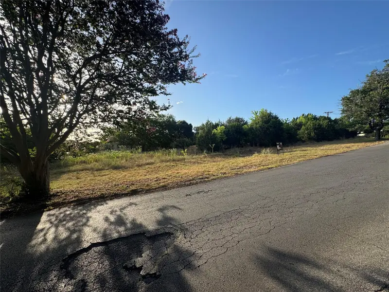 237 WOODCREEK DR, Wimberley, TX 78676