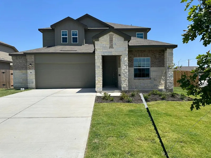 425 SALT SPRINGS RD, Kyle, TX 78640