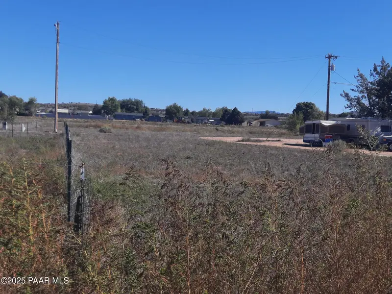 24255 N Riviera AVE, Paulden, AZ 86334