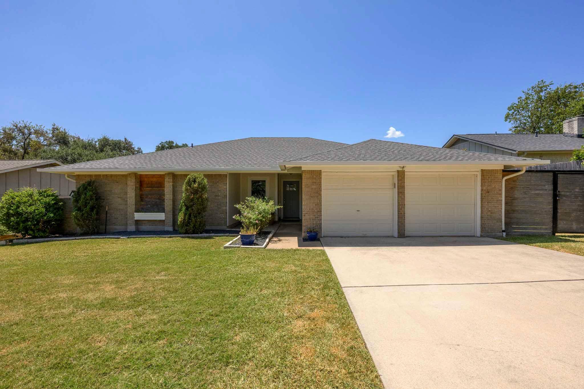 2717 Charlesworth DR, Austin, TX 78745