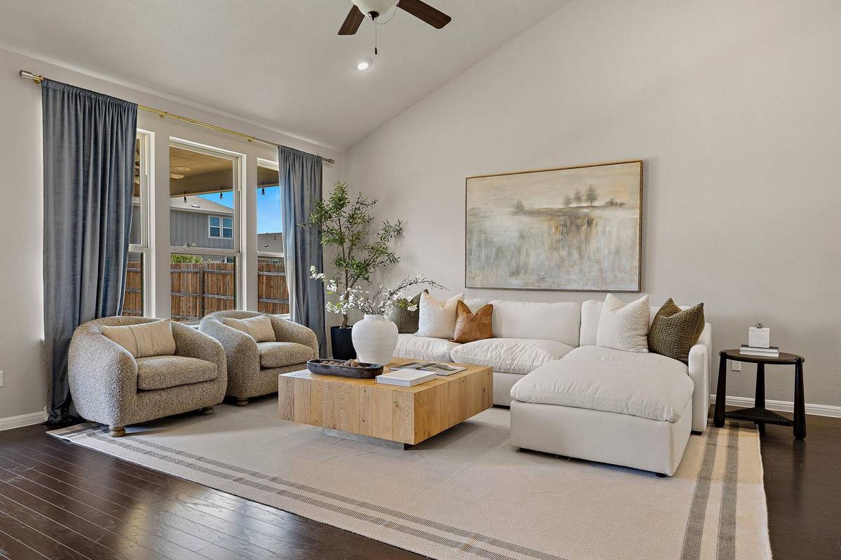 165 Cascata WAY, Liberty Hill, TX 78642