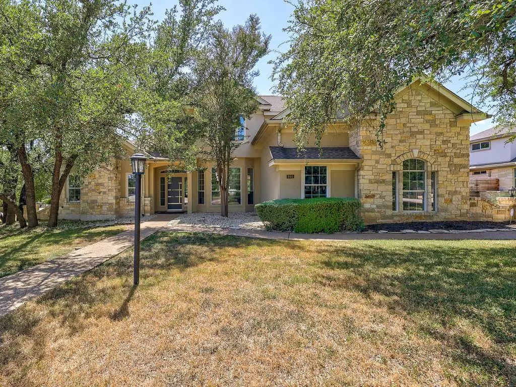 801 Electra, Lakeway, TX 78734