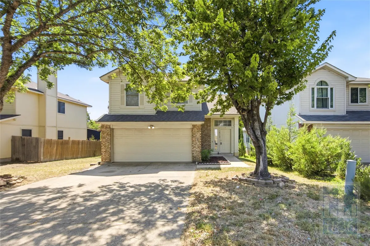 10718 Claywood DR, Austin, TX 78753