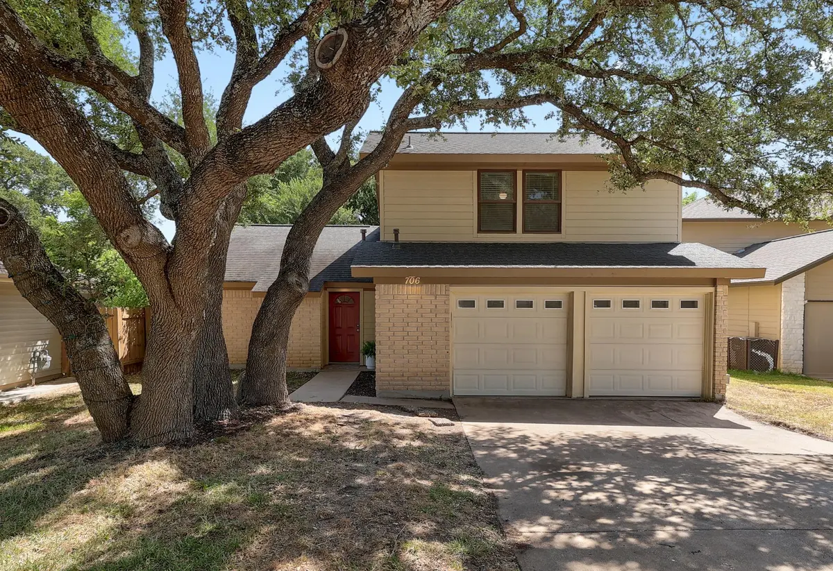 706 Milton CV, Leander, TX 78641
